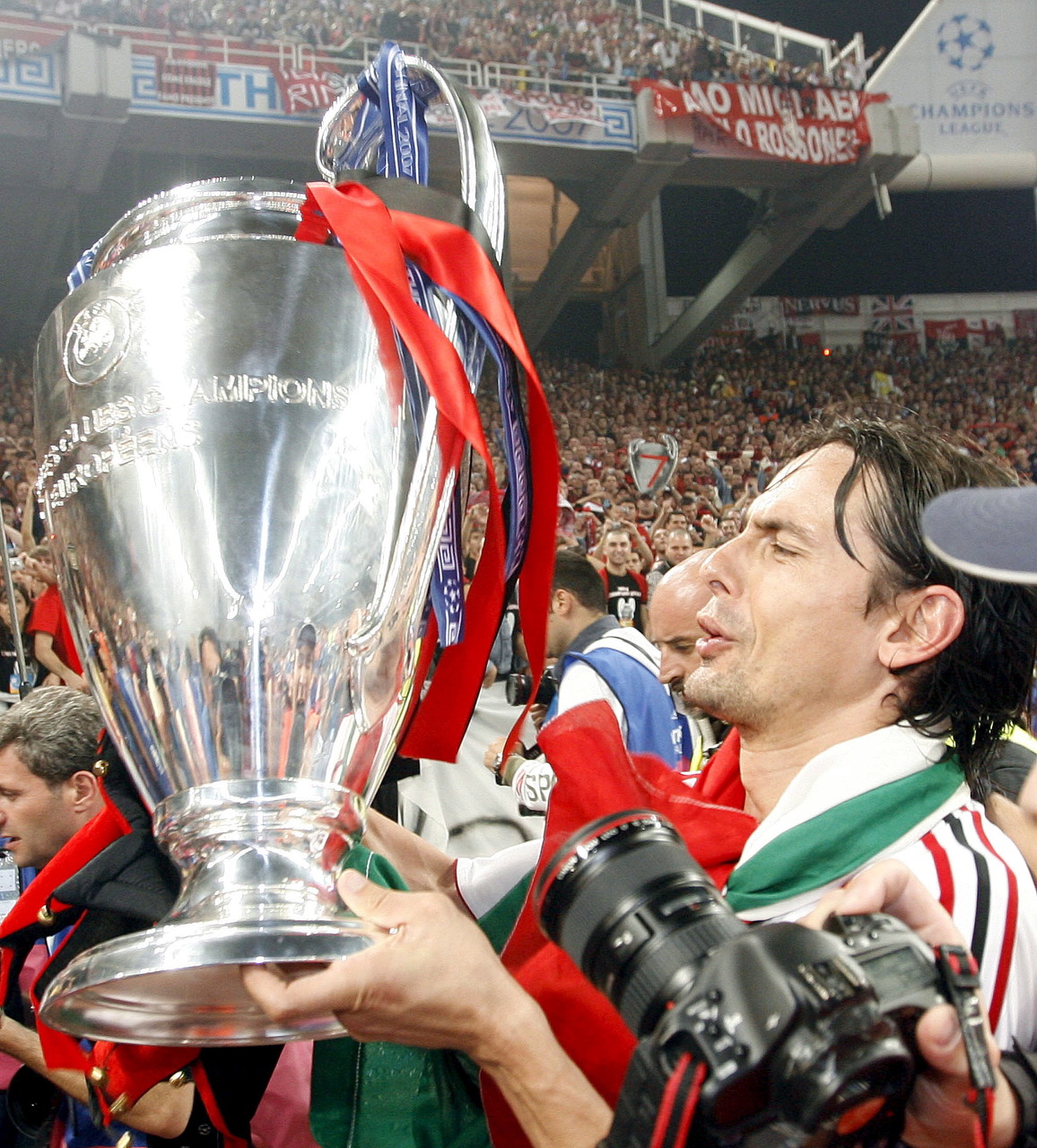 都可能左右 都可能左右