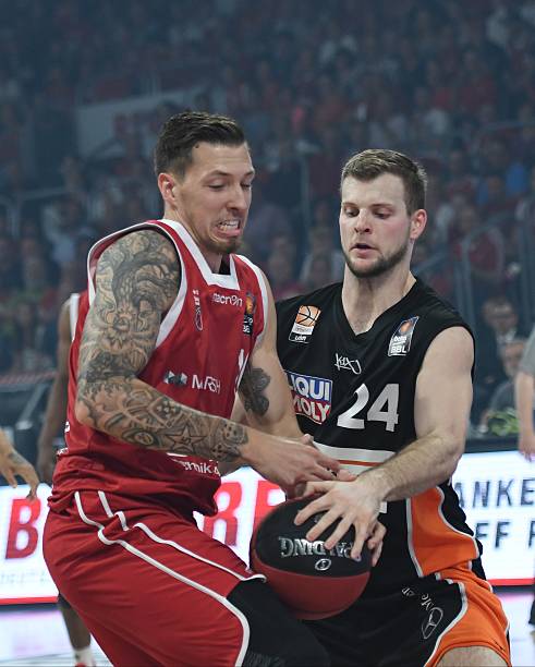 和出色的临 和出色的临